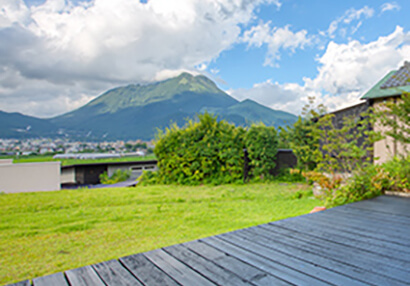 Terrace Courtyard.